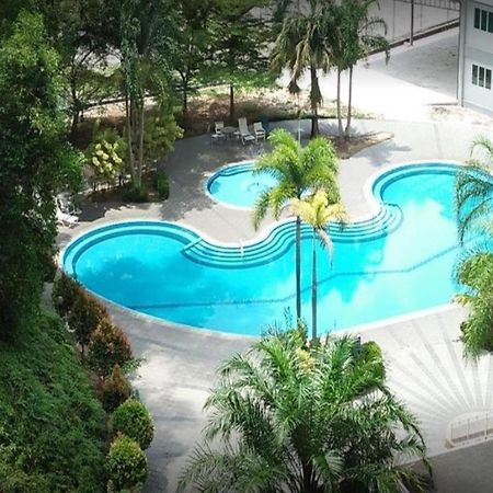 Lumut Valley Condominium Eksteriør bilde